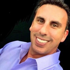 Meet your Posher, Leo